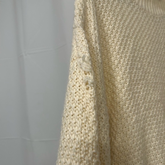 Cream color sweater from amazon - Picture 4 of 4